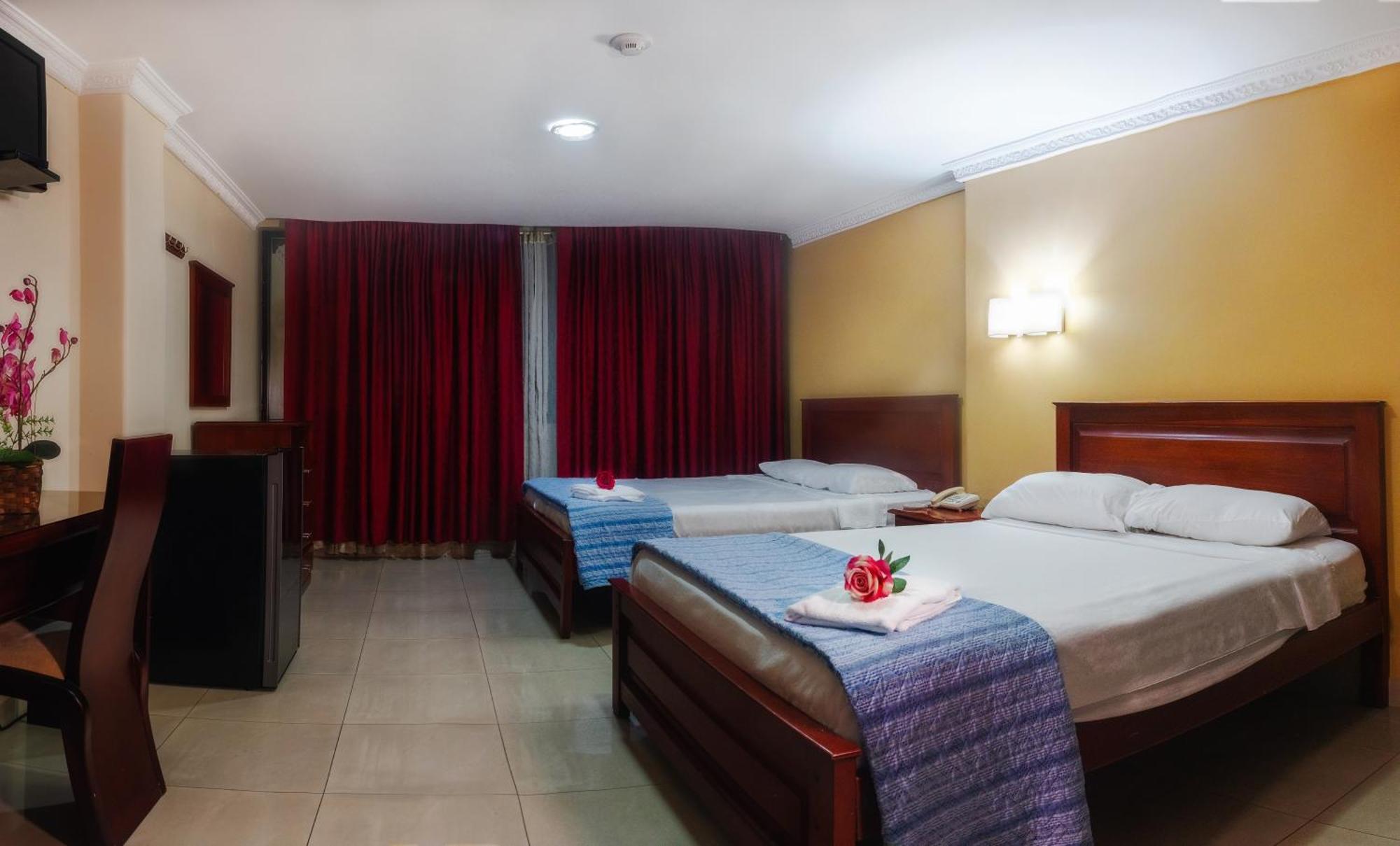 Airport Hotel Guayaquil Buitenkant foto