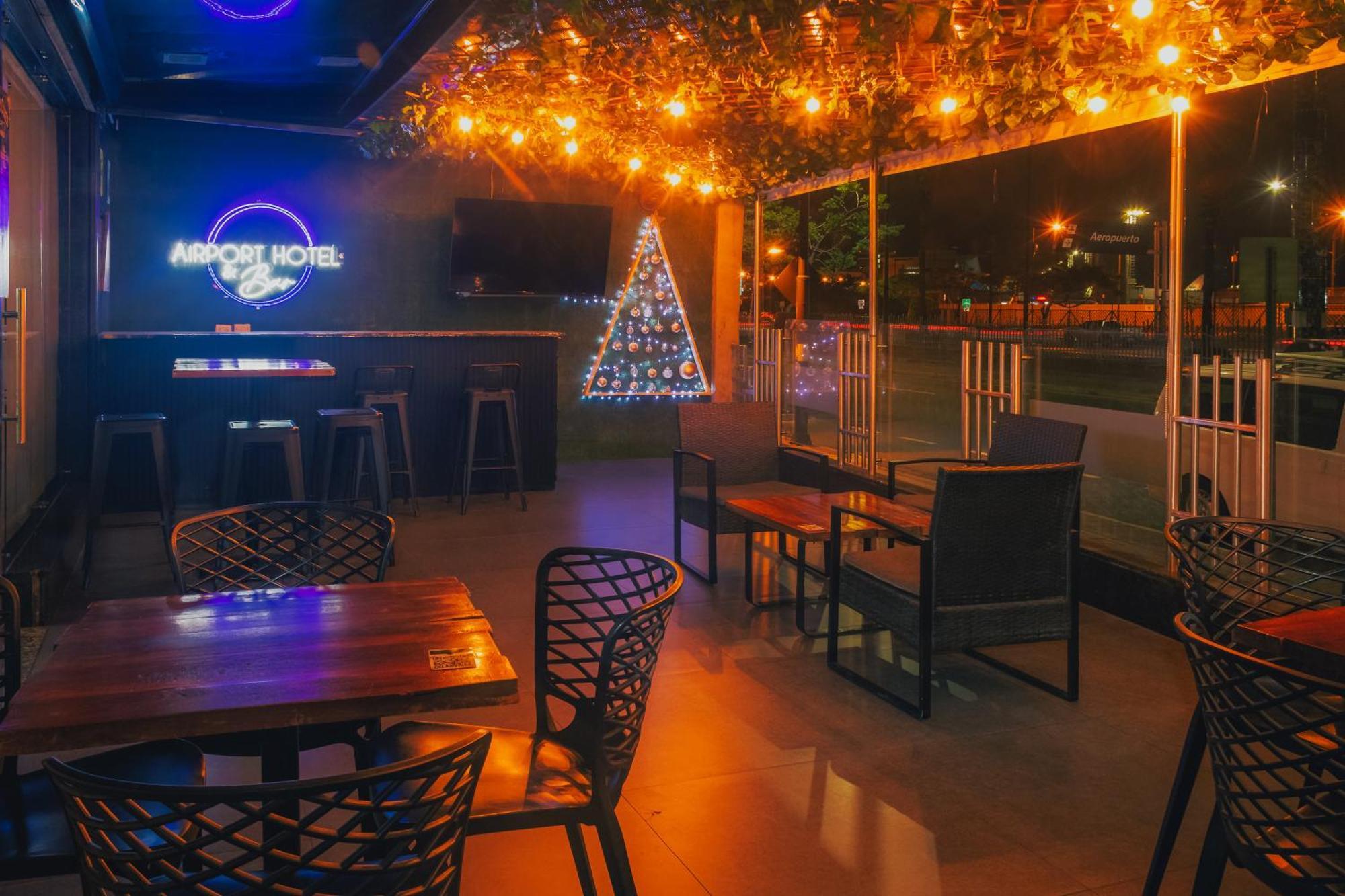 Airport Hotel Guayaquil Buitenkant foto